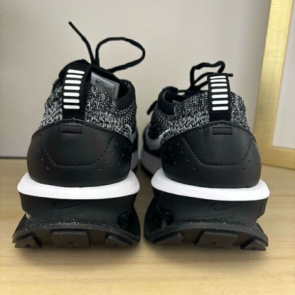 Nike Air Max Flyknit Racer running shoes sneakers Oreo women’s 8.5 new - Picture 9 of 13